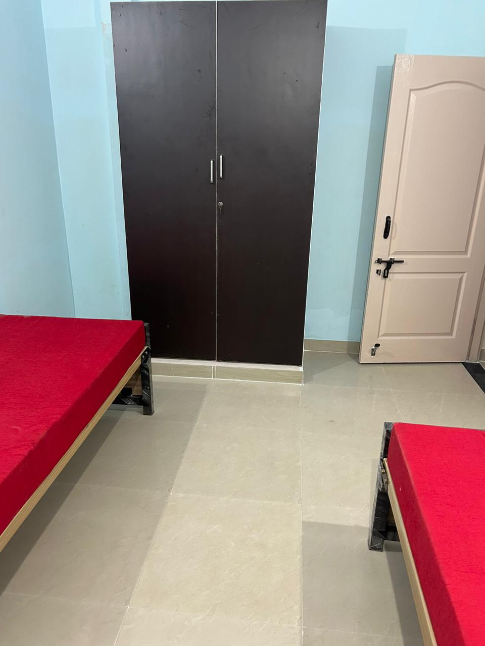 Gowtham pg for gents